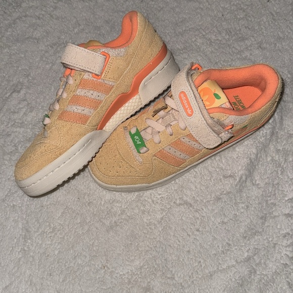 Adidas Forum Low - Picture 6 of 8